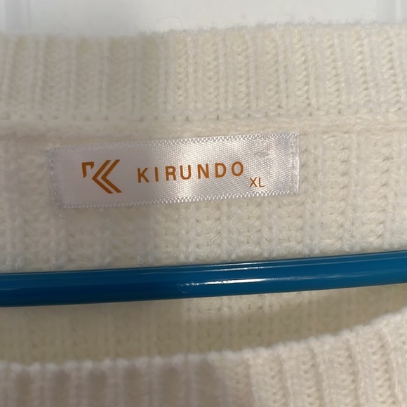 Sweater - Picture 2 of 5